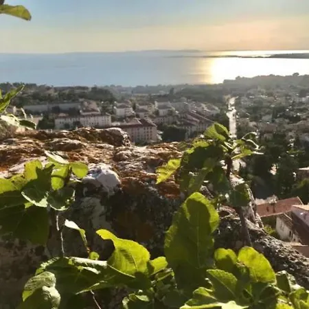 De Ceyreste - Maeva 4*