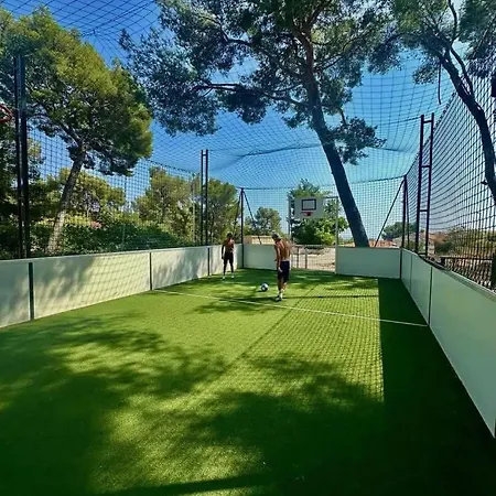 De Ceyreste - Maeva Camping