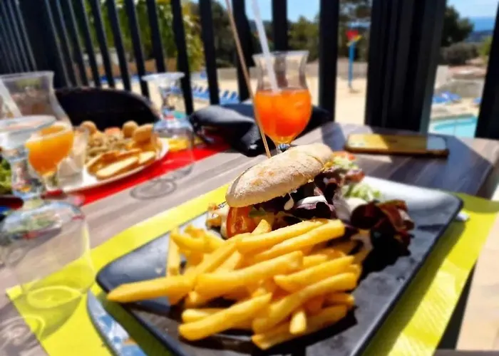 De Ceyreste - Maeva Campsite 4*