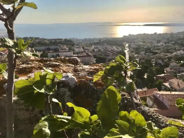 De Ceyreste - Maeva 4*